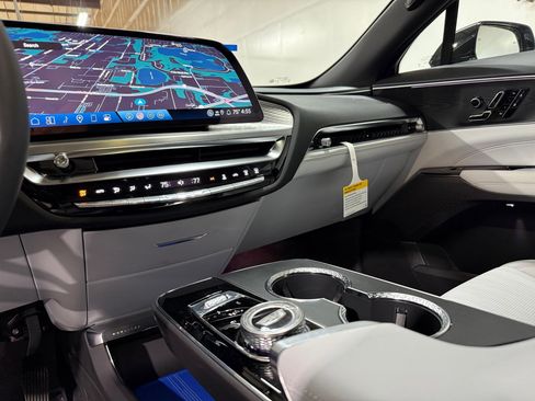 New 2026 Cadillac Lyriq Sport AWD/4WD image 27