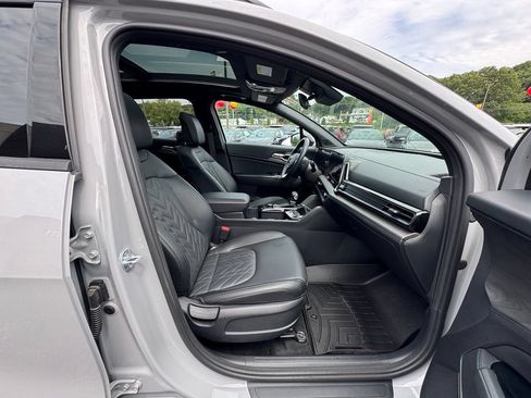 Used 2023 Kia Sportage X-Line w/ X-Line Premium Package AWD/4WD image 27