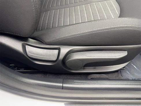 Used 2025 Kia K5 LXS image 47