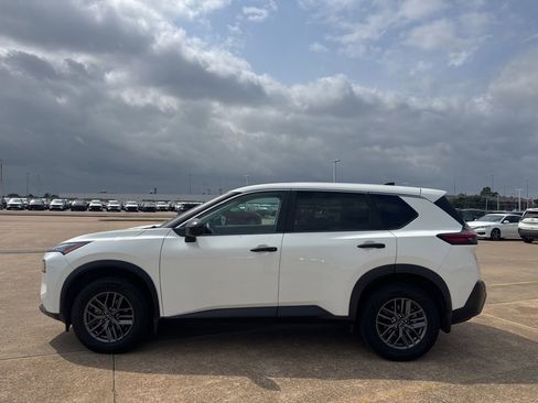 Certified 2023 Nissan Rogue S FWD image 13