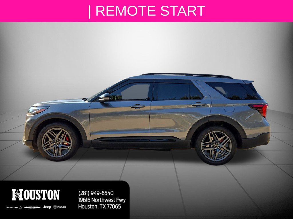 Used 2025 Ford Explorer ST w/ Sun And Sound Package AWD/4WD image 8