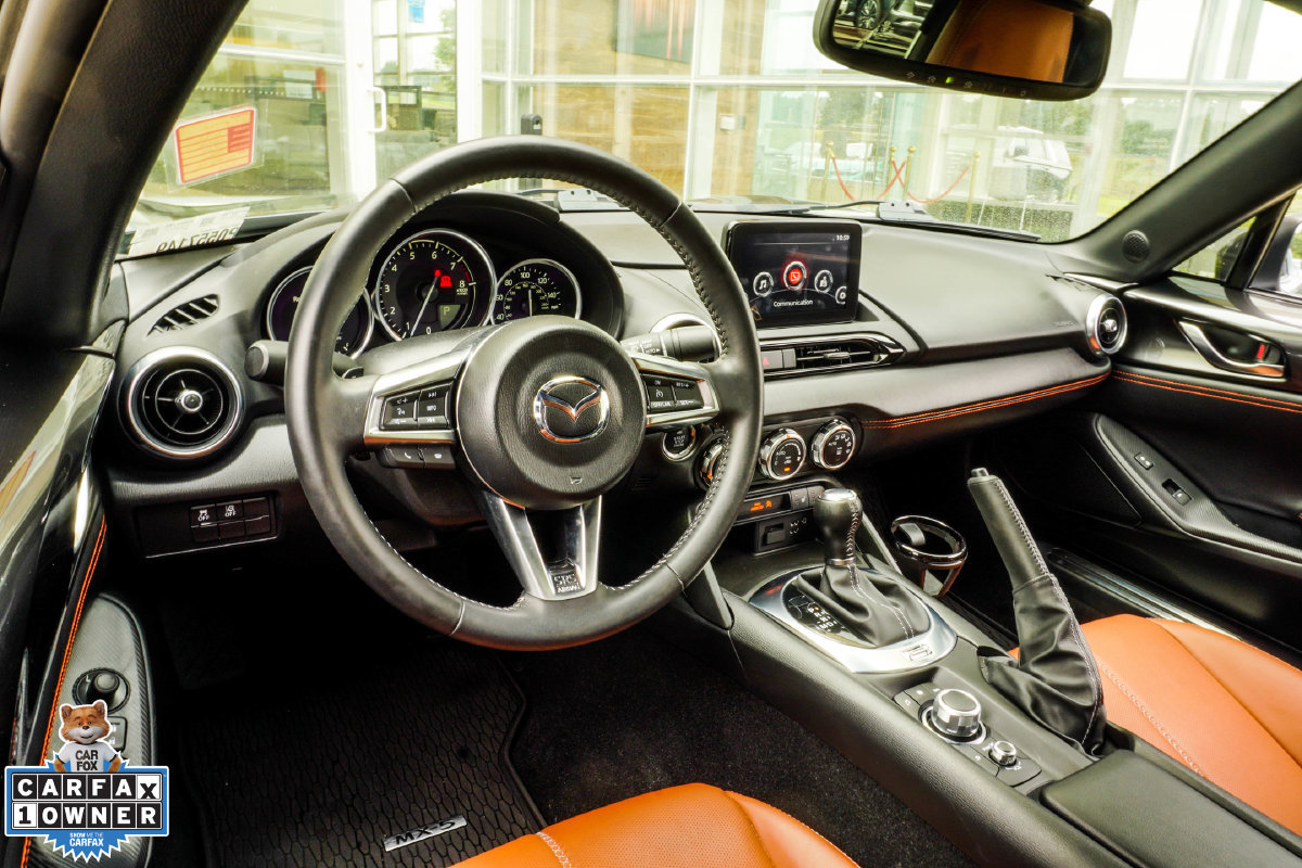 Used 2023 MAZDA MX-5 Miata Grand Touring w/ Weather Package RWD image 5