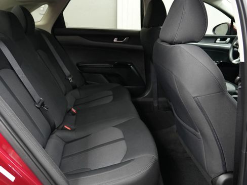 Used 2021 Kia K5 LX image 21