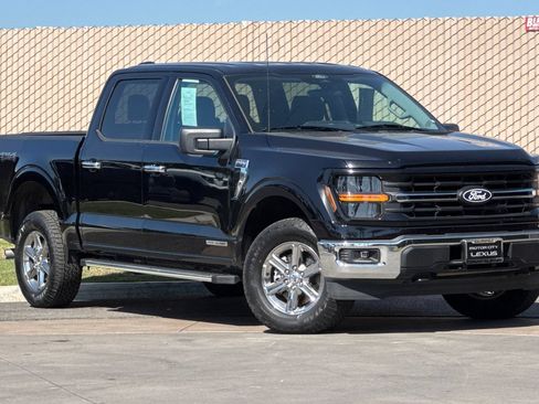 Used 2025 Ford F150 XLT w/ Equipment Group 301A Standard AWD/4WD image 2