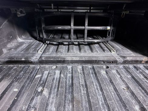 Used 2021 Nissan Frontier SV RWD image 35