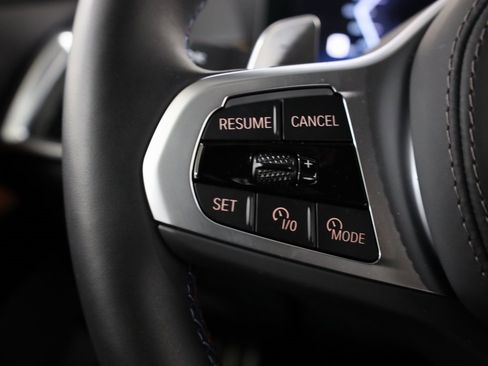 Used 2026 BMW X7 M60i image 27