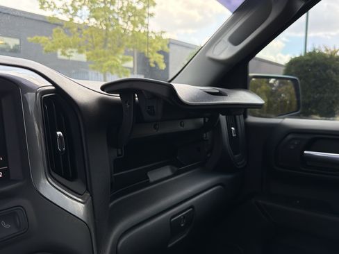 Used 2021 Chevrolet Silverado 1500 Custom Trail Boss AWD/4WD image 42
