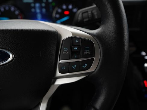 Used 2023 Ford Explorer Limited image 24