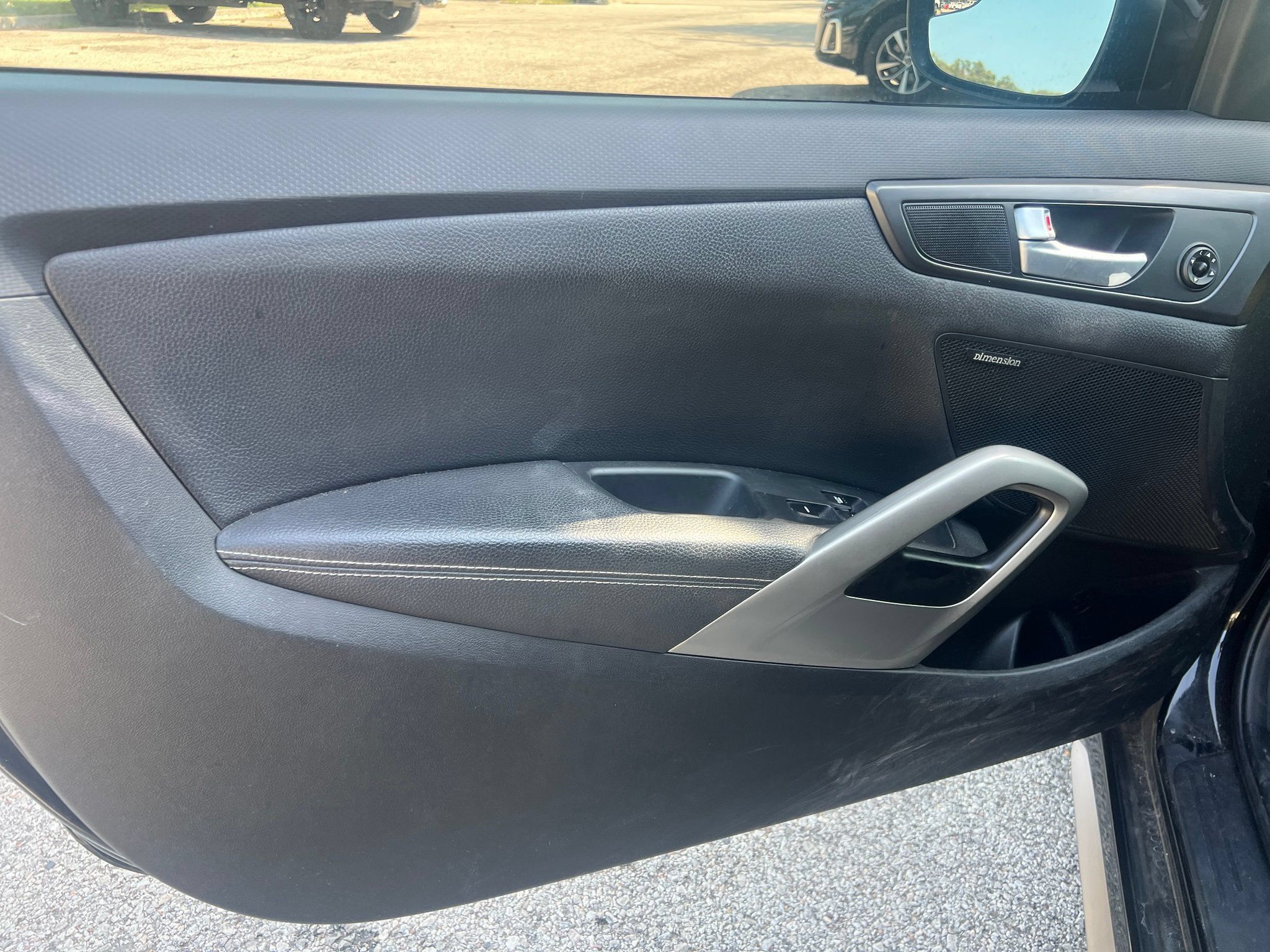 Used 2016 Hyundai Veloster Turbo FWD image 10