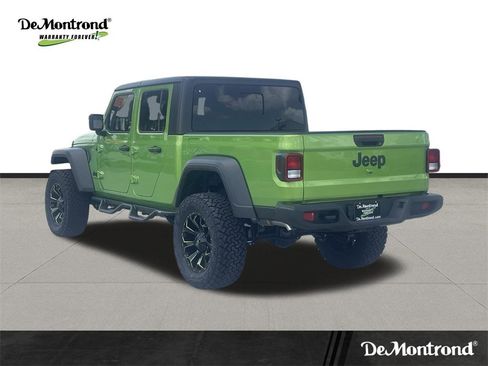 New 2025 Jeep Gladiator Sport image 7