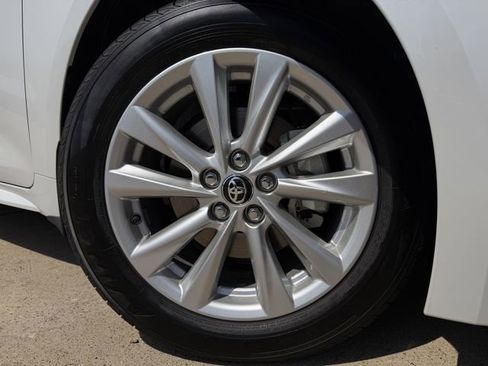 New 2026 Toyota Corolla SE image 10