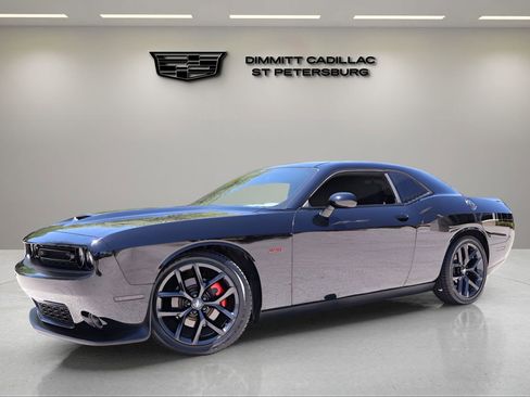 Used 2023 Dodge Challenger R/T w/ Blacktop Package RWD image 1