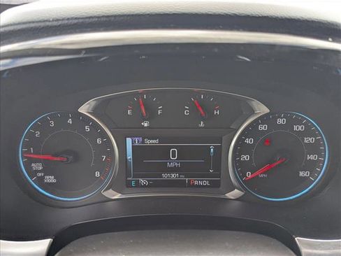Used 2019 Chevrolet Traverse LT FWD image 8