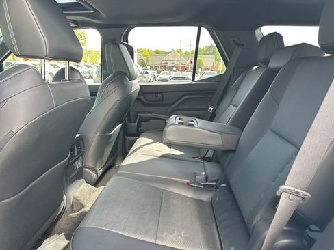 Used 2025 Toyota 4Runner TRD Off-Road Premium image 14