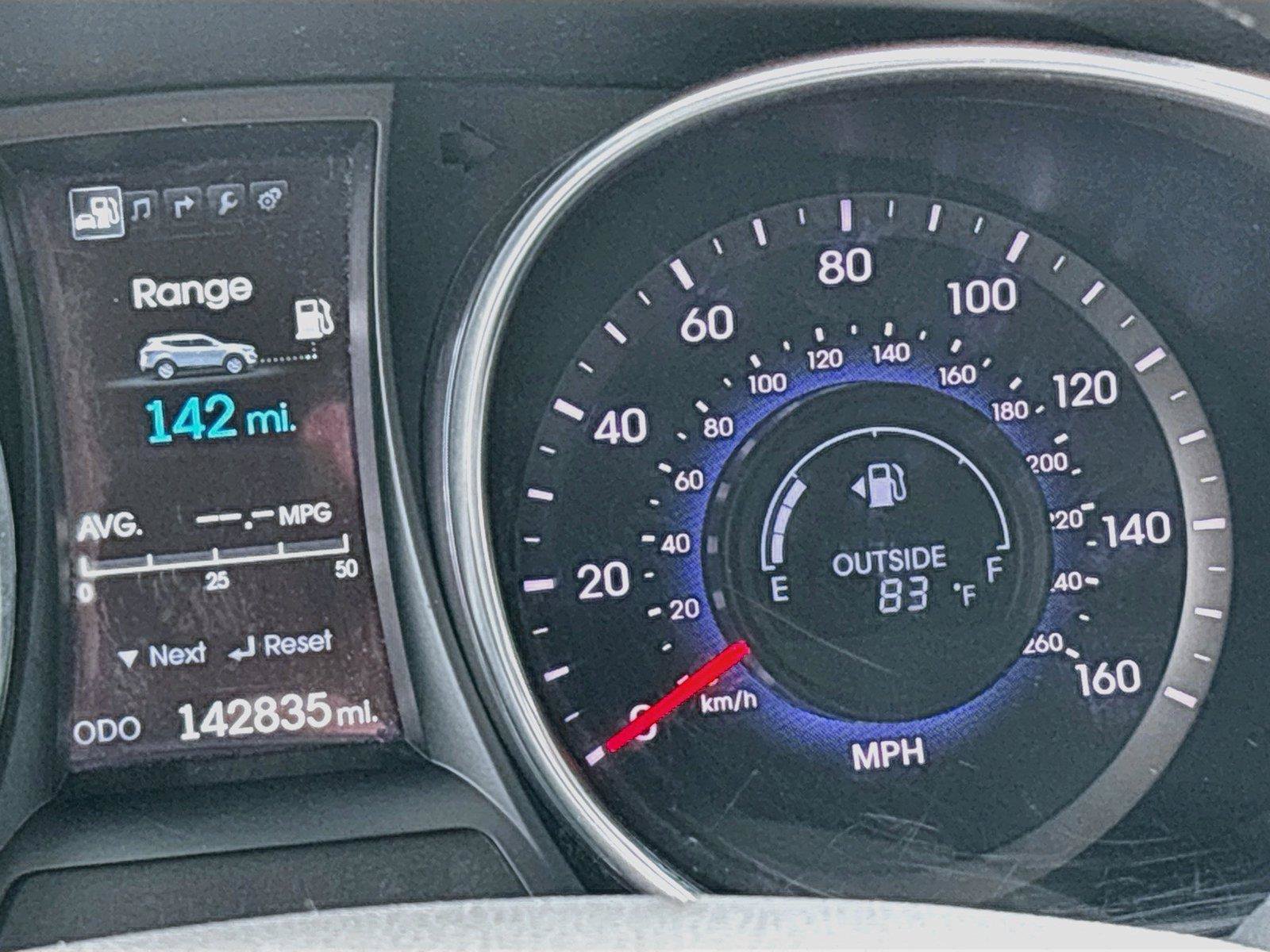 Used 2015 Hyundai Santa Fe Sport 2.0T w/ Option Group 05 AWD/4WD image 20