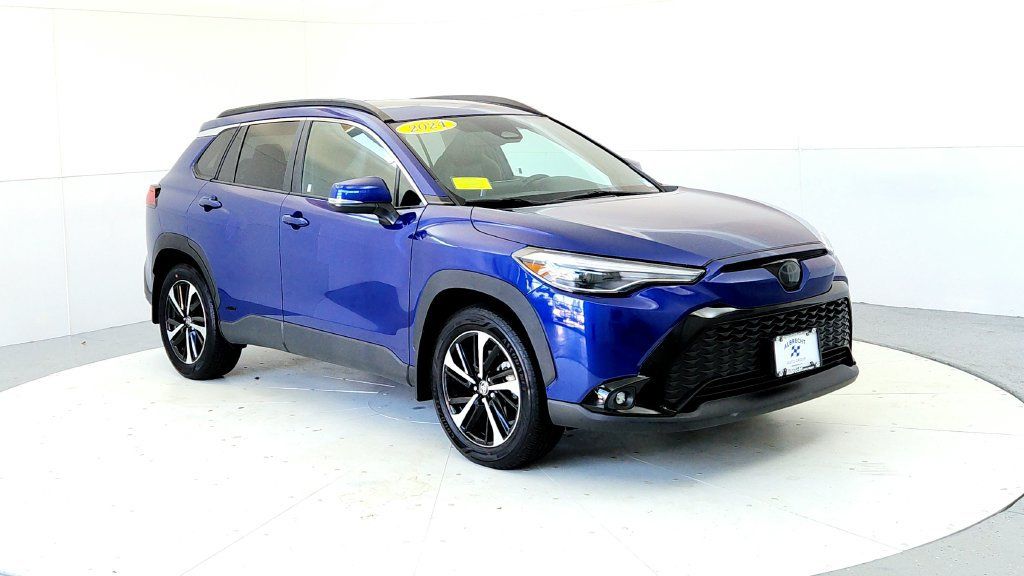 Certified 2024 Toyota Corolla Cross AWD Hybrid w/ Convenience Package image 7