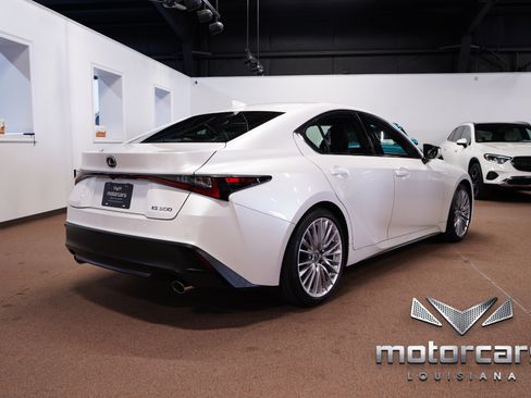 Used 2022 Lexus IS 300 w/ Premium Package RWD image 7