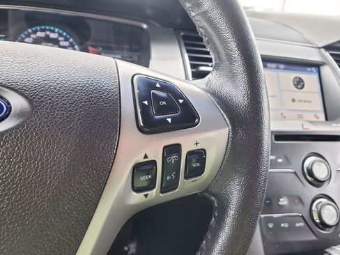 Used 2018 Ford Taurus SEL w/ Equipment Group 201A image 17