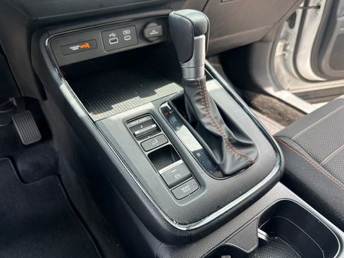 Used 2025 Honda CR-V Sport image 18