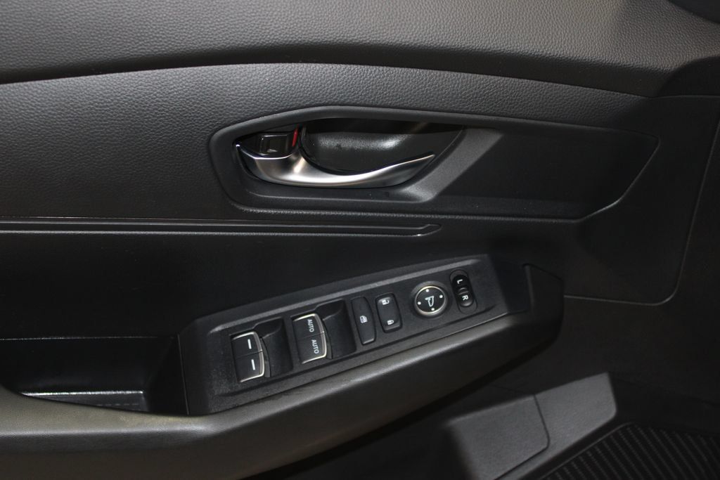 Used 2024 Honda Accord LX image 6