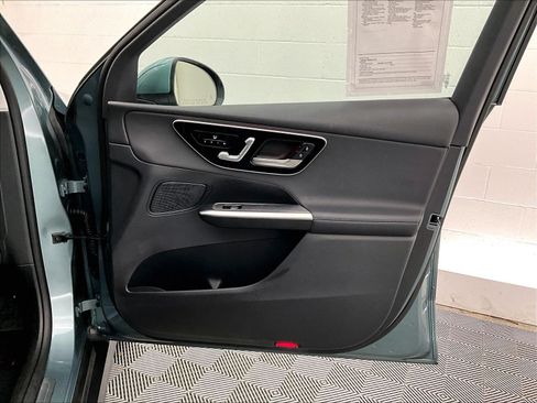 Certified 2025 Mercedes-Benz GLC 350e 4MATIC image 25
