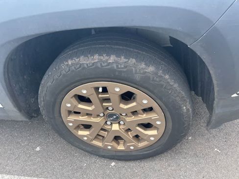 Used 2021 Honda Ridgeline Sport image 17