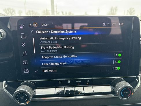 Used 2024 Chevrolet Colorado Trail Boss w/ Technology Package image 13