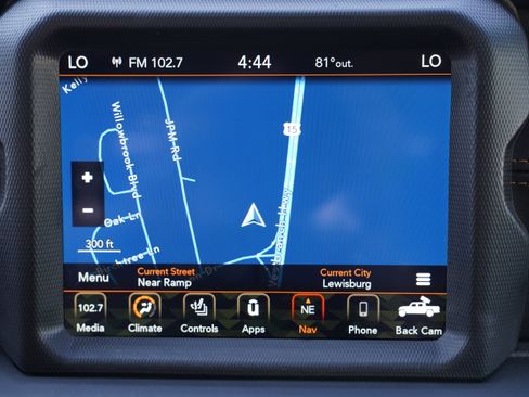 Used 2023 Jeep Gladiator Overland AWD/4WD image 27