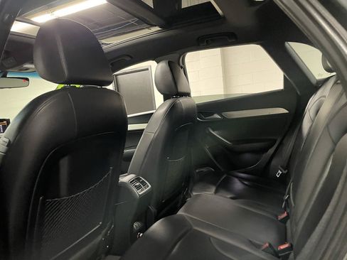 Used 2018 Audi Q3 2.0T Premium Plus w/ Premium Plus Package AWD/4WD image 14