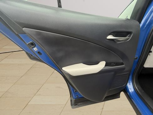 Used 2022 Lexus UX 250h w/ Premium Package image 23