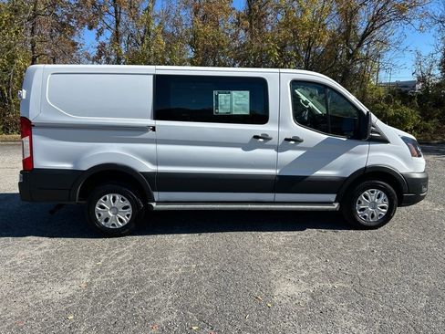 Used 2024 Ford Transit 250 Low Roof w/ Exterior Upgrade Package image 7