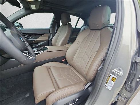 Certified 2026 BMW 530i w/ M Sport Package RWD image 16