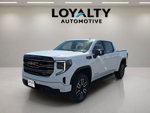 Used 2025 GMC Sierra 1500 AT4 w/ AT4 Premium Package image 1