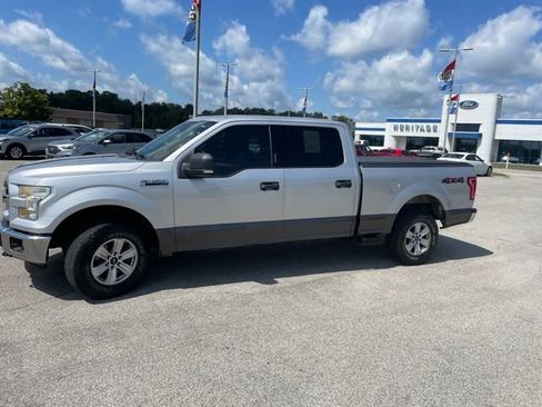 Used 2015 Ford F150 XLT AWD/4WD image 6