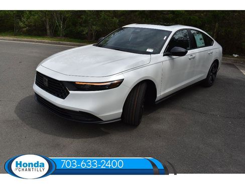 New 2026 Honda Accord Hybrid Sport-L image 3
