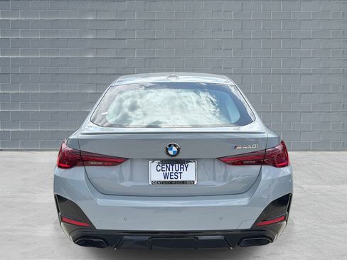 Used 2025 BMW M440i RWD image 4