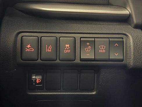 Used 2018 Mitsubishi Eclipse Cross SEL AWD/4WD image 14