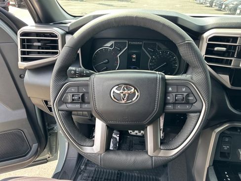New 2026 Toyota Tundra SR5 AWD/4WD image 18