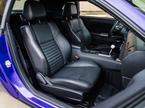 Used 2013 Dodge Challenger R/T image 63