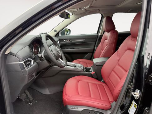 New 2025 MAZDA CX-5 Carbon Edition image 10