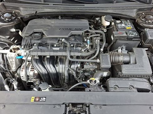 Certified 2025 Kia K4 LX image 29