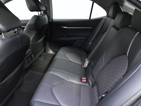 Used 2022 Toyota Camry XSE w/ Cold Weather Package FWD image 20