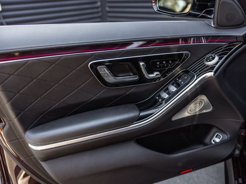 Used 2021 Mercedes-Benz S 580 4MATIC Sedan image 18
