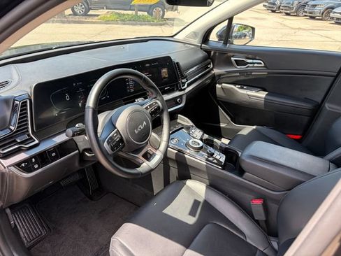 Certified 2023 Kia Sportage EX AWD/4WD image 2