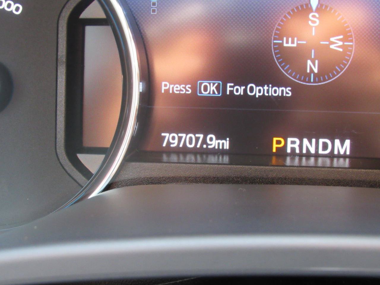 Used 2022 Ford F350 Lariat w/ Lariat Ultimate Package AWD/4WD image 6