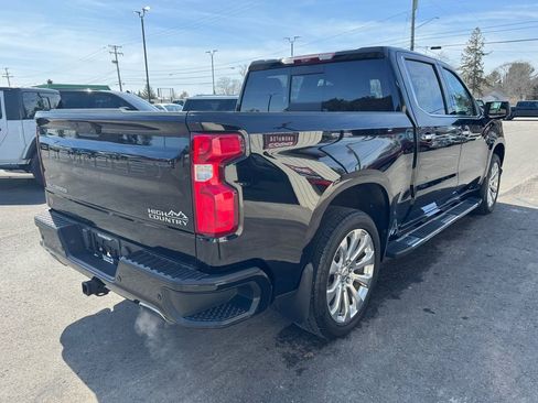 Used 2020 Chevrolet Silverado 1500 High Country w/ Technology Package image 5