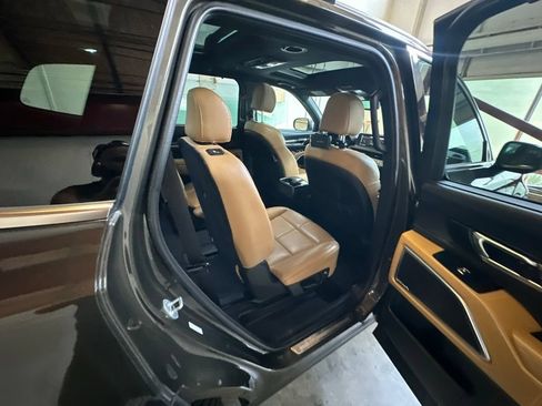 Used 2020 Kia Telluride SX AWD/4WD image 31
