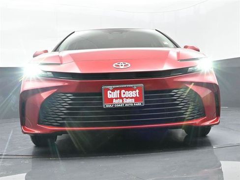 Certified 2025 Toyota Camry LE w/ Convenience Package FWD image 29