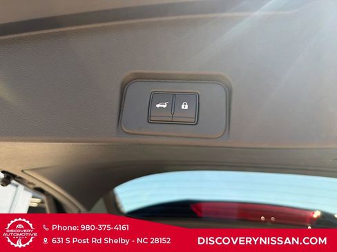 New 2026 Nissan Rogue Platinum AWD/4WD image 37