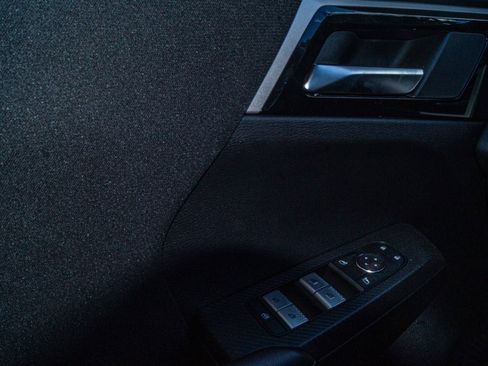 New 2025 Mitsubishi Outlander ES image 21